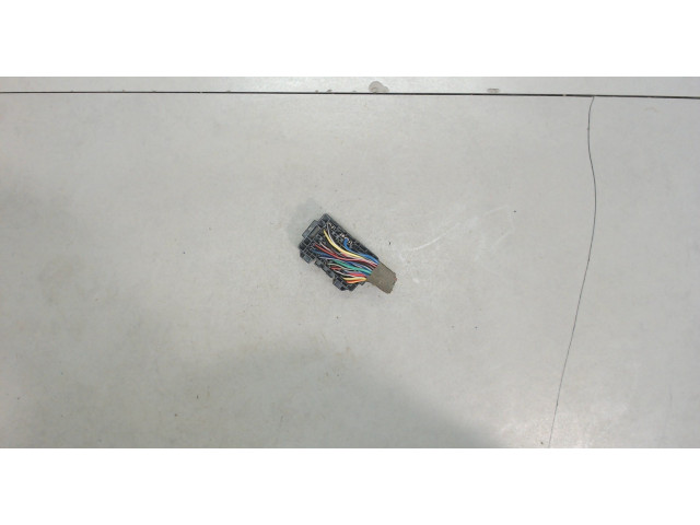 Блок предохранителей Mazda CX-9 2007-2012 3.7