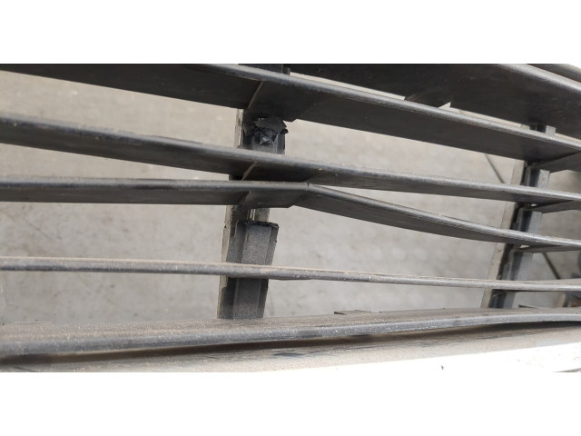 Бампер  Seat Alhambra 2000-2010 передний   