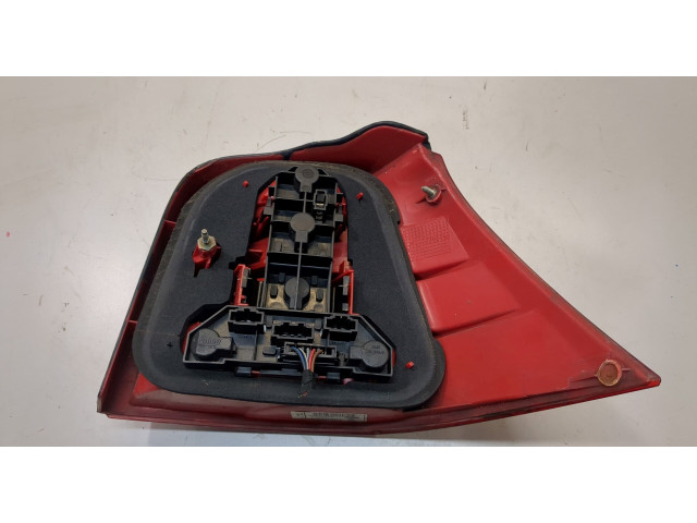 Задний фонарь          