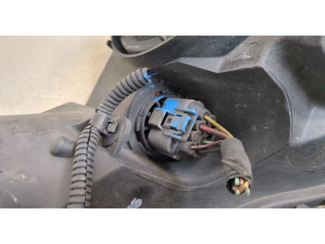 Фара передняя  Honda Civic 2005-2012 левая 