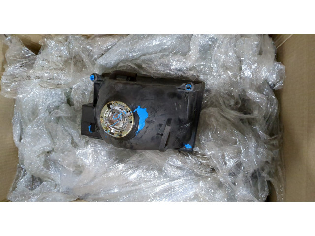 Фара передняя  Jeep Grand Cherokee 1993-1998 левая 