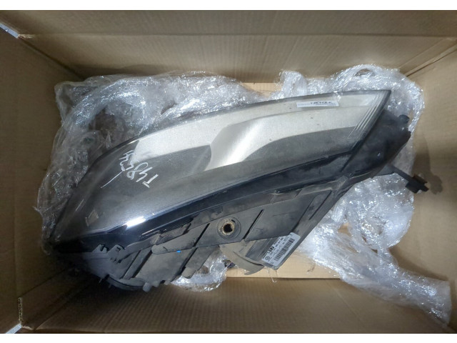 Фара передняя  Volkswagen Passat 7 2010-2015 Европа левая 