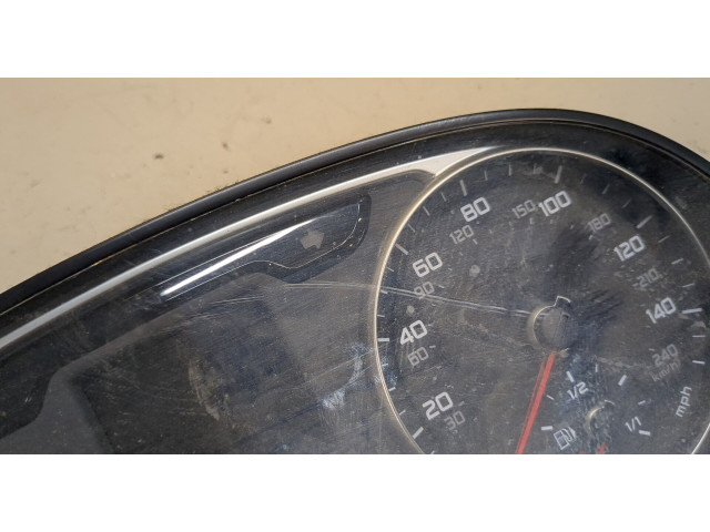 Панель приборов  Audi A1 (8X) 2010-2014       8X0920980     