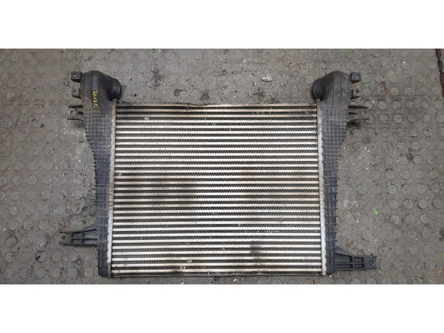 Интеркулер  Opel Antara 2.2      