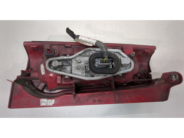 Задний фонарь          