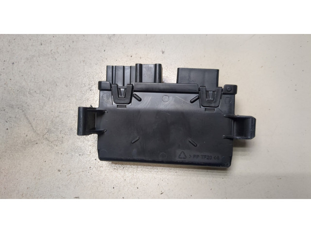 Блок комфорта  Chevrolet Equinox 2017-        