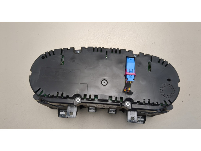 Панель приборов Volkswagen Golf 6 2009-2012 5K0920960J