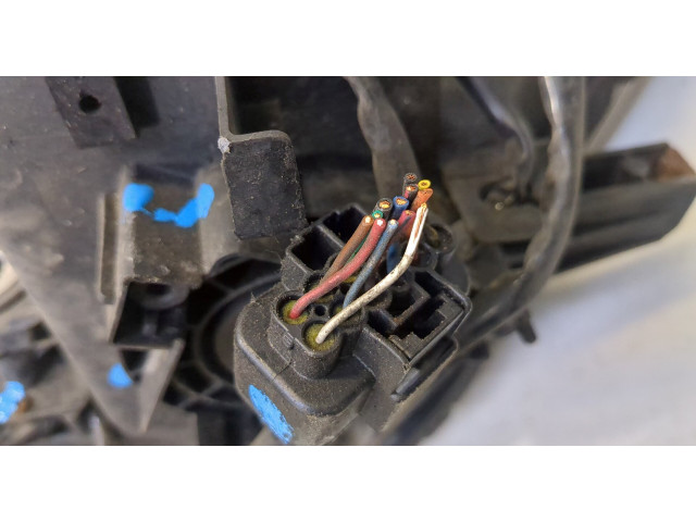 Фара передняя Mitsubishi Outlander XL 2006-2012 правая