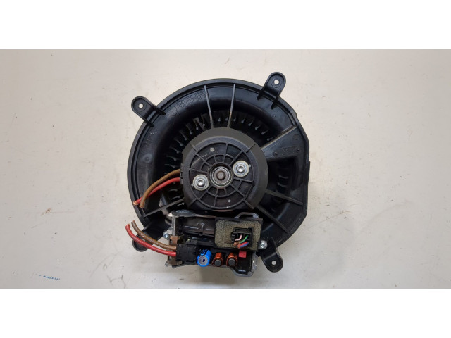 Моторчик печки  Mercedes E W211 2002-2009 A2119062400    A2119062400   