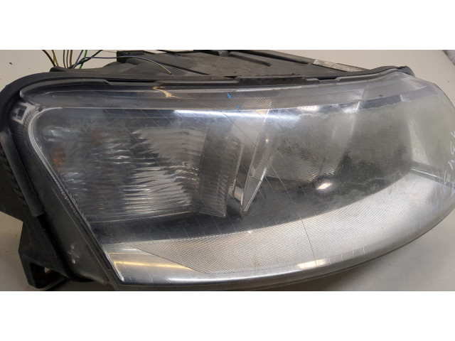 Фара передняя Audi A6 (C6) 2004-2011 правая