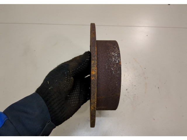 Диск тормозной  KIA Rio 2005-2011 1.5  задний    584111C800      