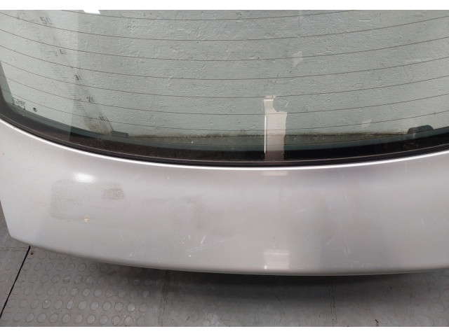 Замок багажника  Skoda Octavia Tour 1996-2011       