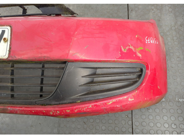 Решетка радиатора  Volkswagen Golf 6 2009-2012          5K0853677A9B9