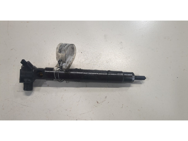 Форсунка топливная  Mercedes C W204 2007-2013    28348371     