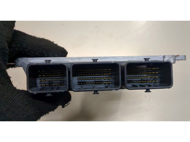 Блок управления двигателем  Infiniti FX 2008-2012     