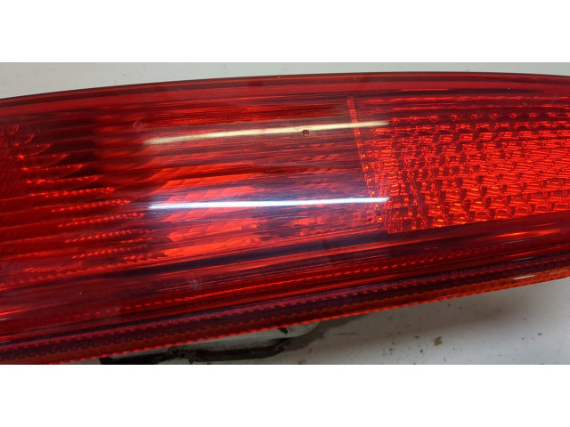 Задний фонарь        Ford Focus 2 2005-2008 