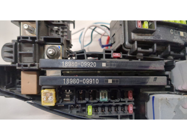 Блок предохранителей  KIA K5 2019-2025         