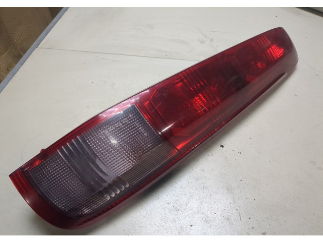 Задний фонарь 26550EQ025 Nissan X-Trail (T30) 2001-2006