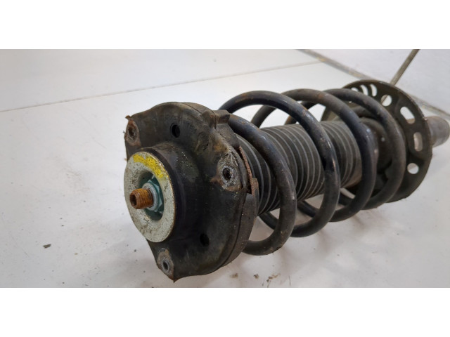 Стойка амортизатора  Volkswagen Golf 6 2009-2012      