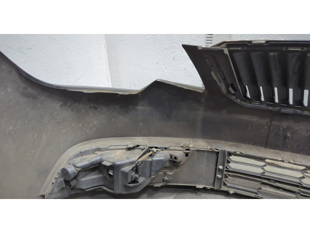 Бампер Skoda SuperB 2008-2015 передний