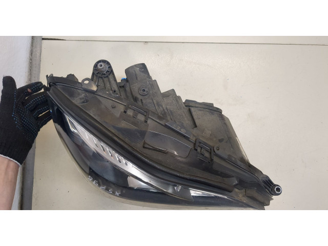 Фара передняя  Mercedes E W212 2009-2016 правая 