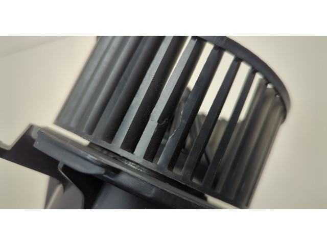 Моторчик печки  Citroen C4 2004-2010        