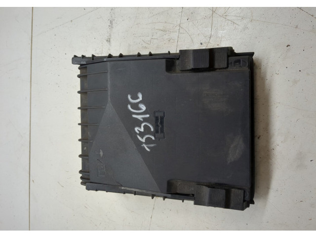 Крышка блока предохранителей Volkswagen Passat CC 2012-2017