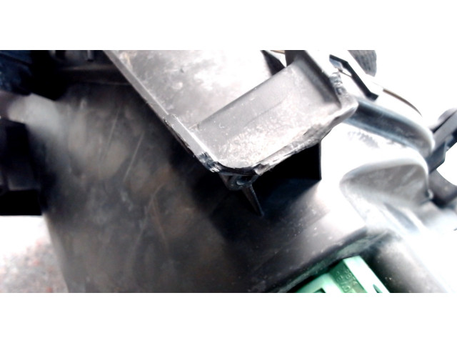 Фара передняя Jeep Cherokee 2013- левая