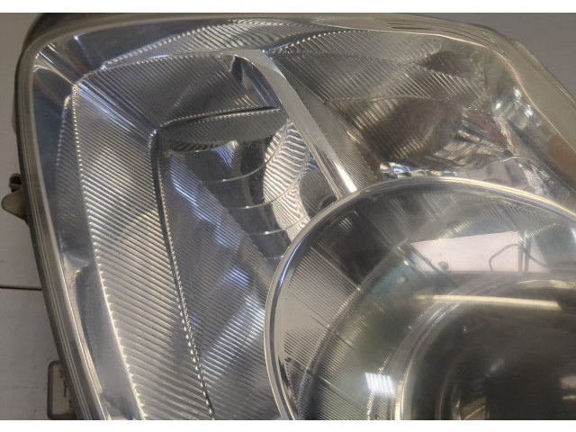 Фара передняя Toyota Avensis 3 2008-2018 левая