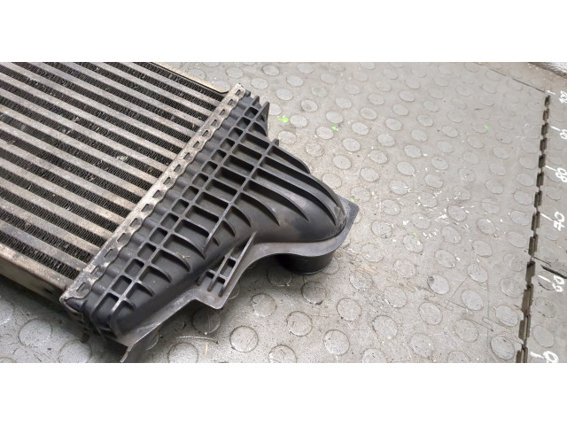 Интеркулер  Mercedes R W251 2005-       