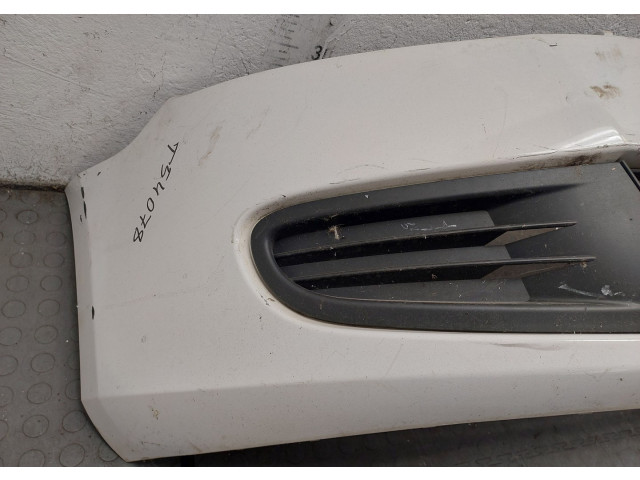 Бампер  Volkswagen Golf 6 2009-2012 передний   5K0807079