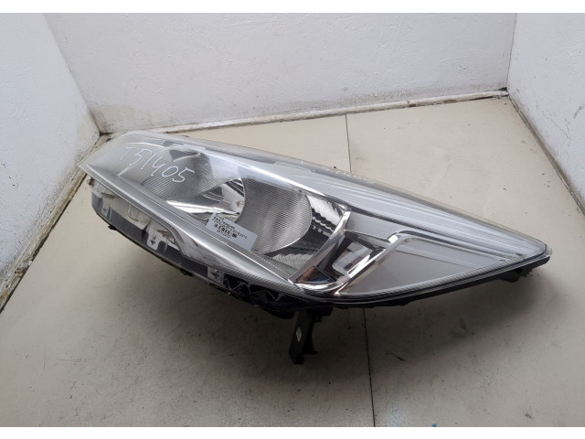 Фара передняя  Ford Kuga 2012-2016 левая 