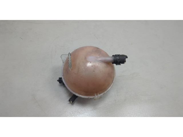 Бачок расширительный Skoda Rapid 2012-2020 6Q0121407B