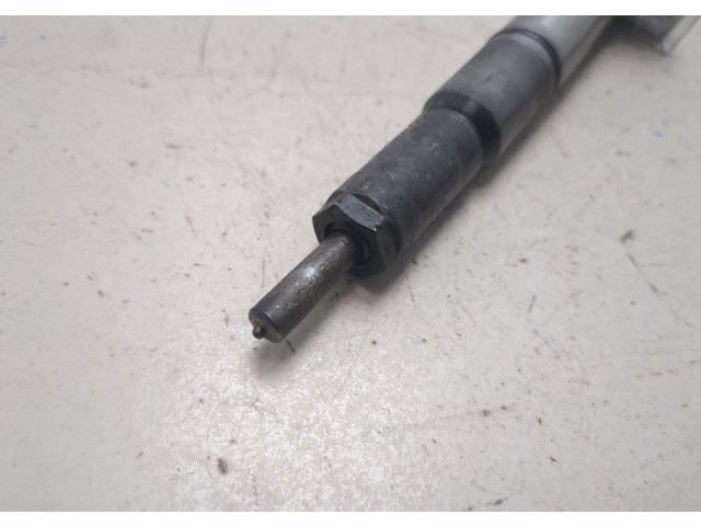 Форсунка топливная Volkswagen Touran 2010-2015 03L130277S