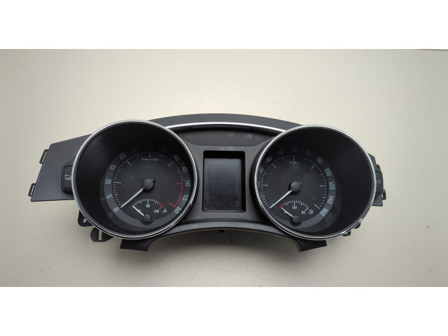 Панель приборов  Skoda SuperB 2008-2015            