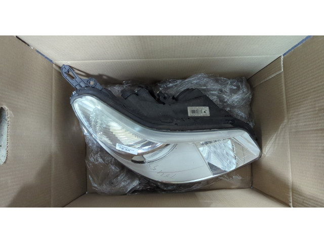 Фара передняя Citroen C5 2004-2008 правая