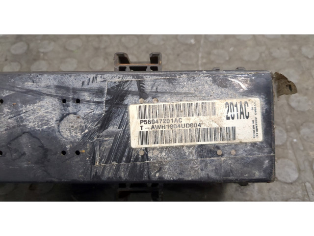 Блок предохранителей Jeep Wrangler 1996-2006 560472021AC