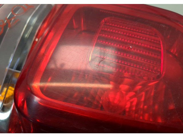 Задний фонарь     9808243080     