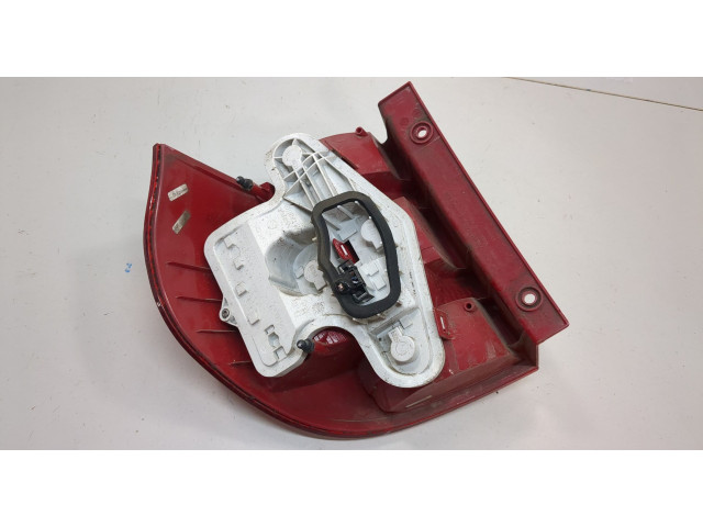 Задний фонарь 5L0945112B