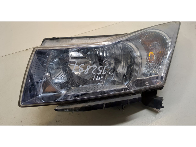 Фара передняя  Chevrolet Cruze 2009-2015 левая 