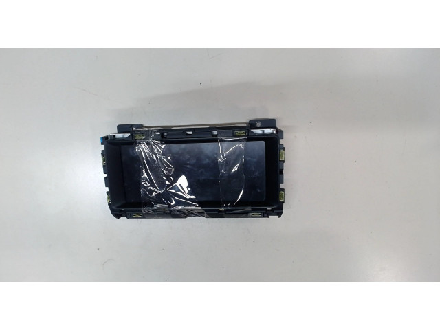 Дисплей бортового компьютера Jaguar XE 2015- GX6319C299AE