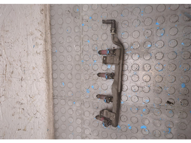 Форсунка топливная Mazda 3 (BK) 2003-2009