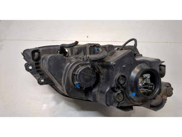 Фара передняя  KIA Sorento 2002-2009 левая 