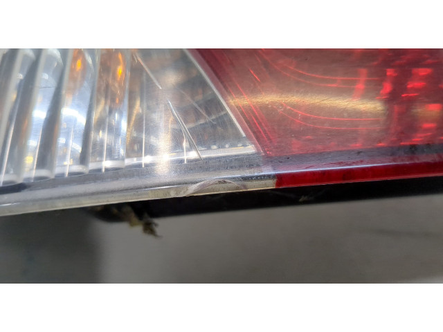 Задний фонарь          