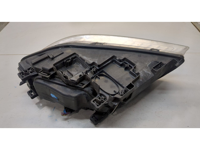 Фара передняя Volvo V70 2007-2013 правая