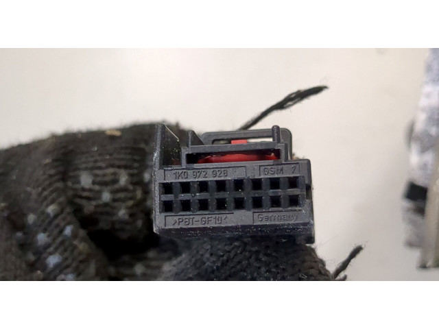 Зеркало боковое  Volkswagen Golf 5 2003-2009  левое           