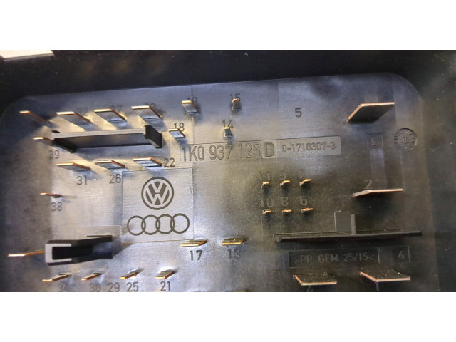 Блок предохранителей Skoda Yeti 2009-2014