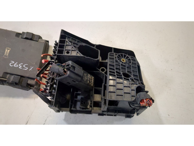 Блок предохранителей Audi Q3 2011-2014