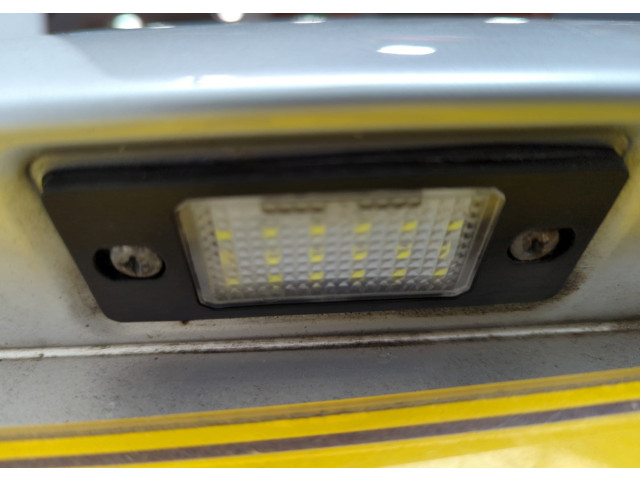 Замок багажника  Skoda Fabia 1999-2007       