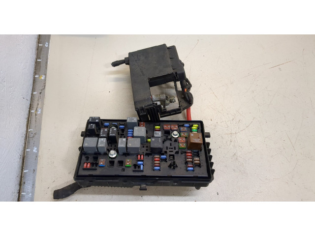 Блок предохранителей  Chevrolet Orlando 2011-2015         